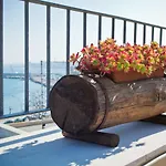 San Nicola D'amare Bed & Breakfast 3*